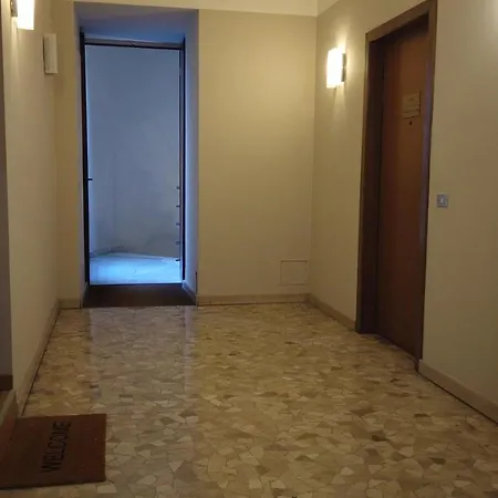 Karma @ Cadorna Μιλάνο